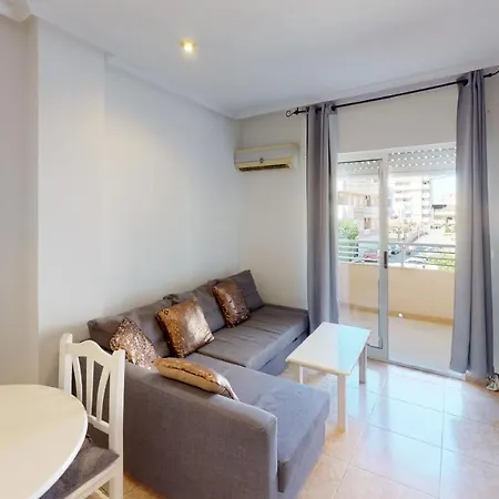 Well Located 2 Bed Apart For Beaches & All Ameniti Appartamento Torrevieja