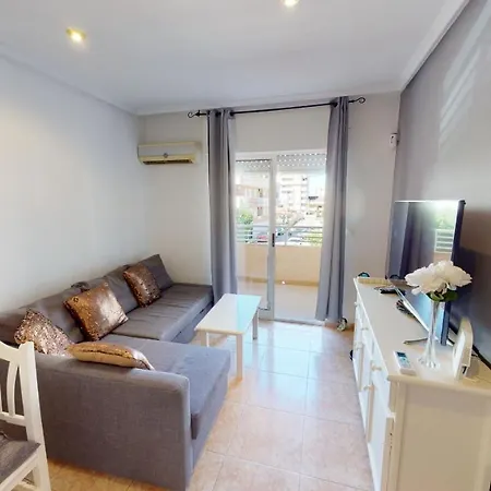 Well Located 2 Bed Apart For Beaches & All Ameniti Torrevieja