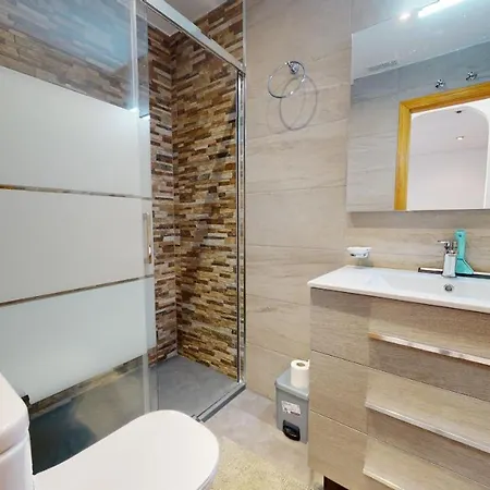 Well Located 2 Bed Apart For Beaches & All Ameniti Apartamento Torrevieja