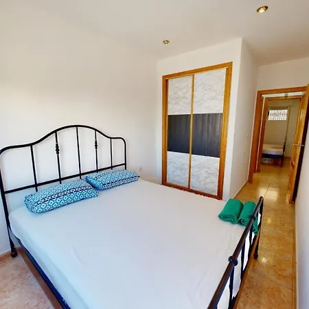 Well Located 2 Bed Apart For Beaches & All Ameniti 또레비에하